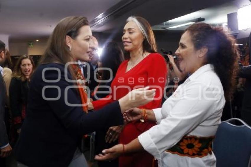 FORO MUJERES MOVIMIENTO CIUDADANO