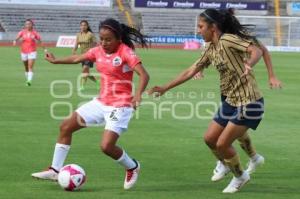 FUTBOL FEMENIL . LOBAS VS PUMAS