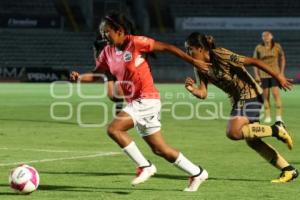 FUTBOL FEMENIL . LOBAS VS PUMAS