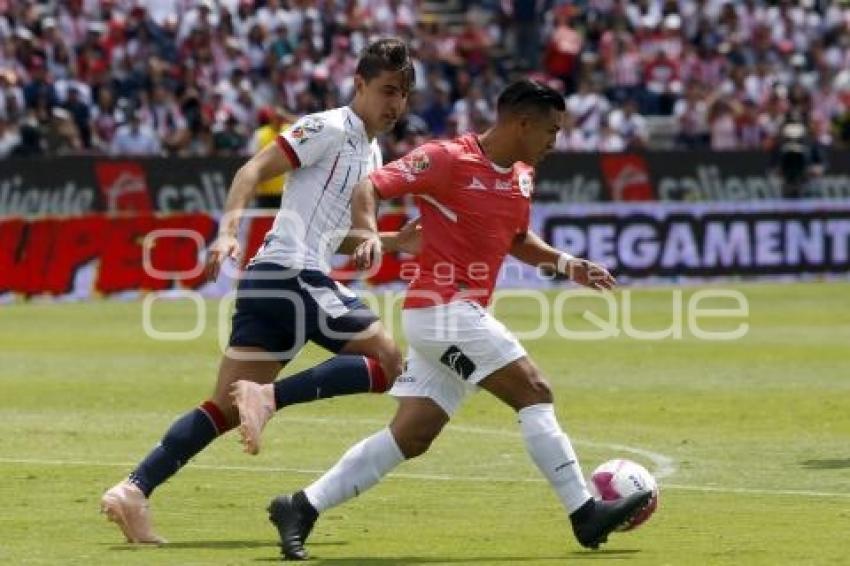 FÚTBOL . LOBOS BUAP VS CHIVAS