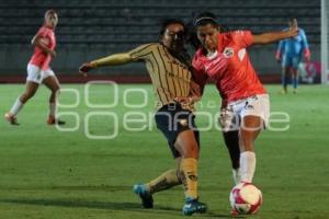 FUTBOL FEMENIL . LOBAS VS PUMAS