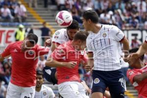 FÚTBOL . LOBOS BUAP VS CHIVAS