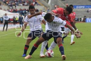 FÚTBOL . LOBOS BUAP VS CHIVAS