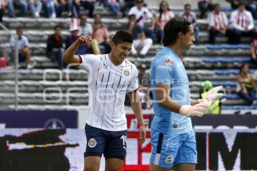 FÚTBOL . LOBOS BUAP VS CHIVAS