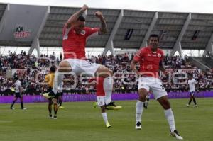 FÚTBOL . LOBOS BUAP VS CHIVAS