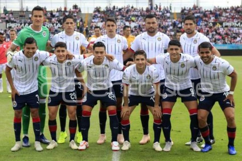 FÚTBOL . LOBOS BUAP VS CHIVAS
