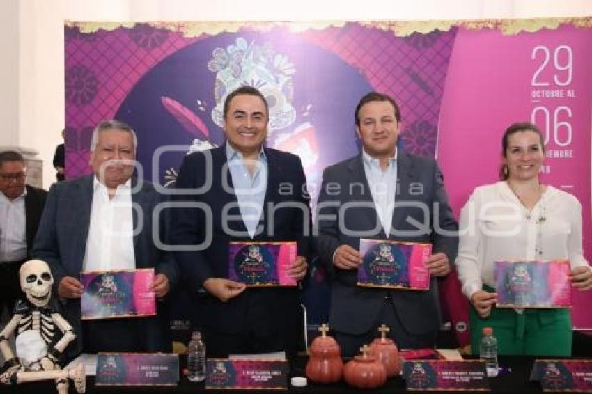 CORREDOR DE OFRENDAS