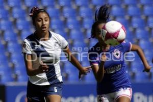 FÚTBOL FEMENIL . PUEBLA VS CRUZ AZUL