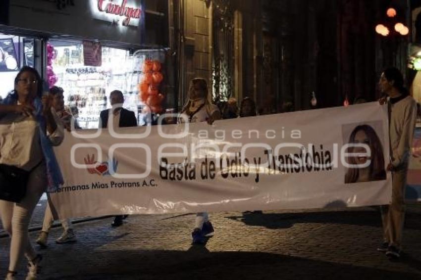 MARCHA A FAVOR LEY SEXOGENERICA