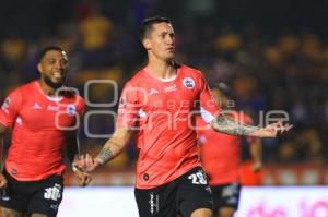 FÚTBOL . TIGRES VS LOBOS BUAP