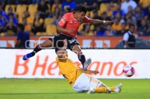 FÚTBOL . TIGRES VS LOBOS BUAP