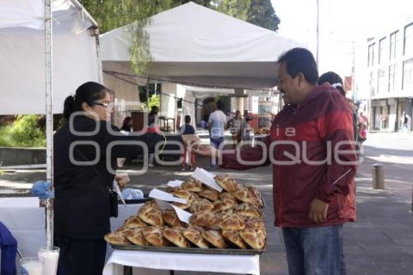 FERIA DE LA HOJALDRA