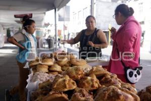 FERIA DE LA HOJALDRA