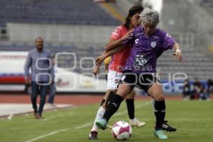 FÚTBOL FEMENIL . LOBOS BUAP VS PACHUCA