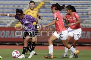 FÚTBOL FEMENIL . LOBOS BUAP VS PACHUCA