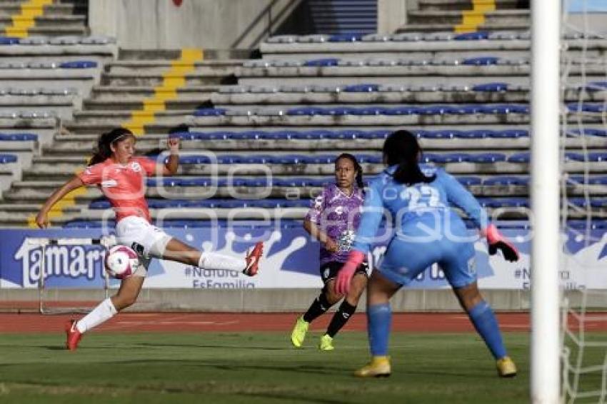 FÚTBOL FEMENIL . LOBOS BUAP VS PACHUCA