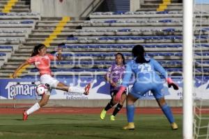 FÚTBOL FEMENIL . LOBOS BUAP VS PACHUCA