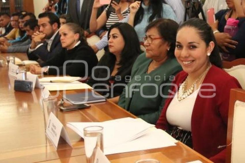 CONGRESO . COMISIÓN DE JUVENTUD Y DEPORTE