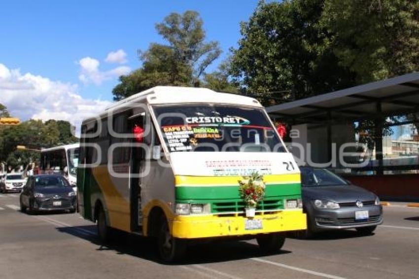 TRANSPORTE PÚBLICO