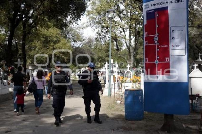 DÍA DE MUERTOS . PANTEÓN MUNICIPAL