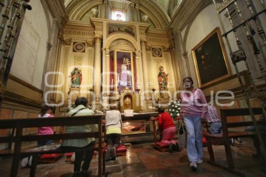 CATEDRAL  . CAPILLA DE LAS  RELIQUIAS