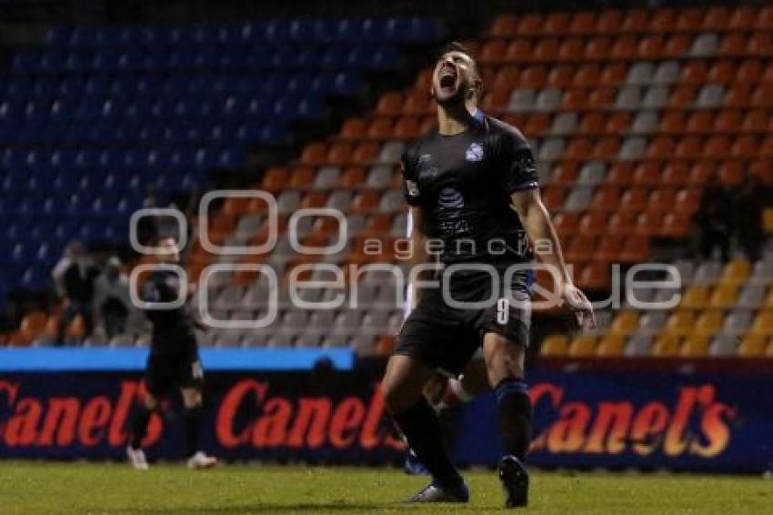 FUTBOL . CLUB PUEBLA VS CHIVAS