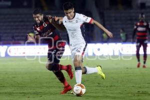 FÚTBOL . LOBOS BUAP VS XOLOS