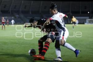 FÚTBOL . LOBOS BUAP VS XOLOS