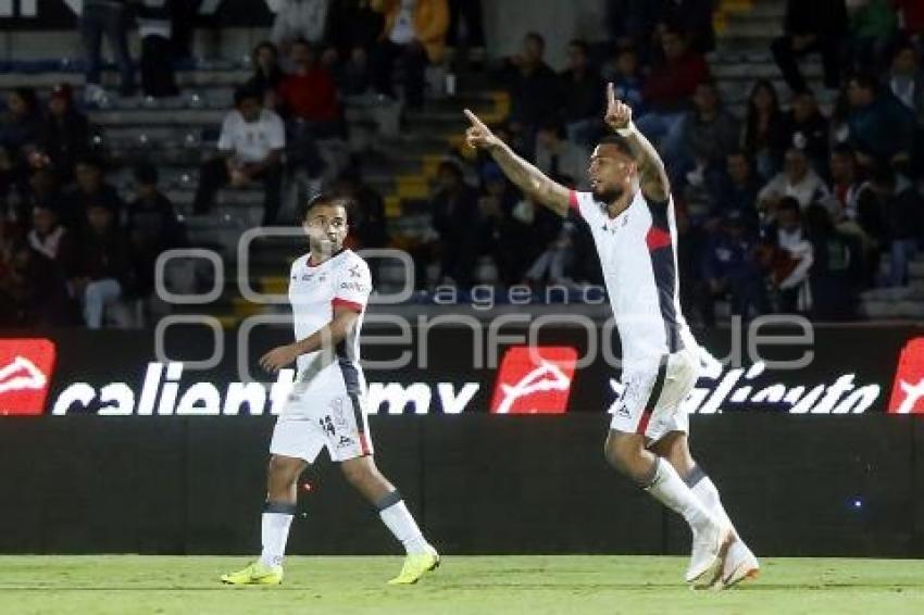 FÚTBOL . LOBOS BUAP VS XOLOS