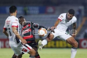 FÚTBOL . LOBOS BUAP VS XOLOS