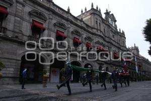 CEREMONIA DE IZAMIENTO DE BANDERA