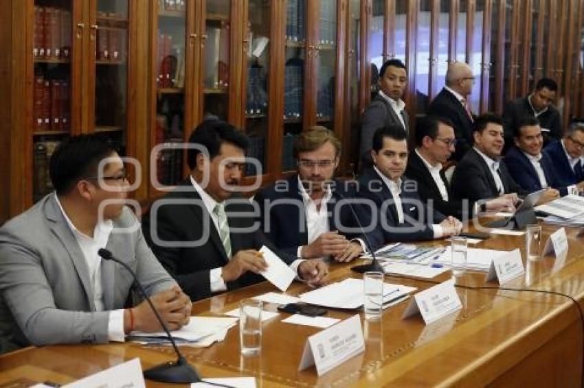 CONGRESO . COMISIÓN DE COMUNICACIONES E INFRAESTRUCTURA