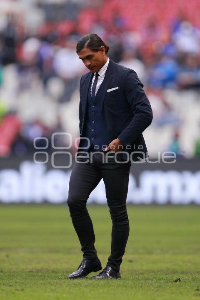 FÚTBOL . CRUZ AZUL VS LOBOS