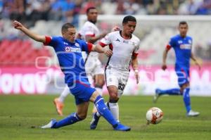 FÚTBOL . CRUZ AZUL VS LOBOS