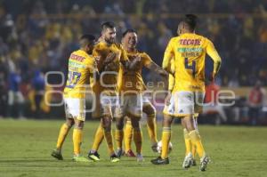 FÚTBOL . TIGRES VS CLUB PUEBLA