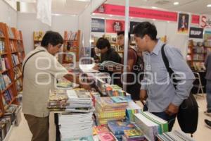 BUAP . FERIA DEL LIBRO