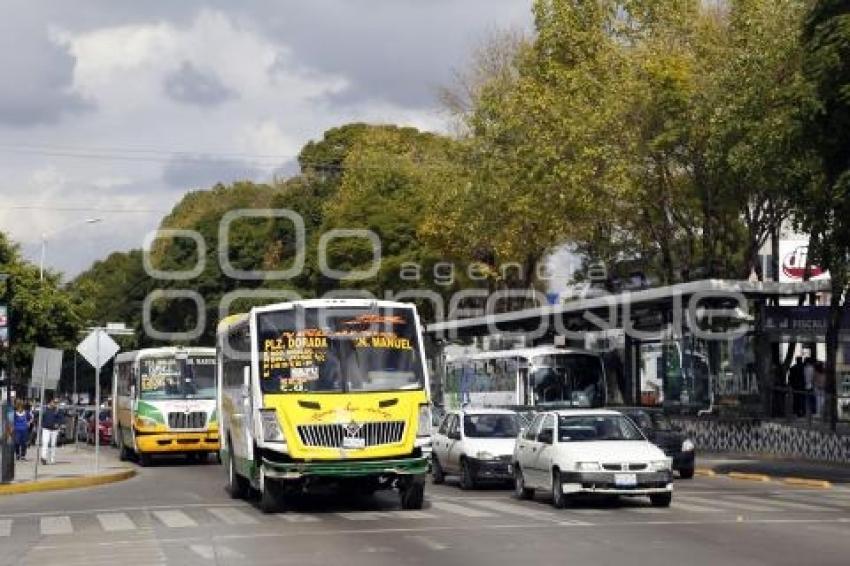 TRANSPORTE PÚBLICO BULEVAR 5 DE MAYO