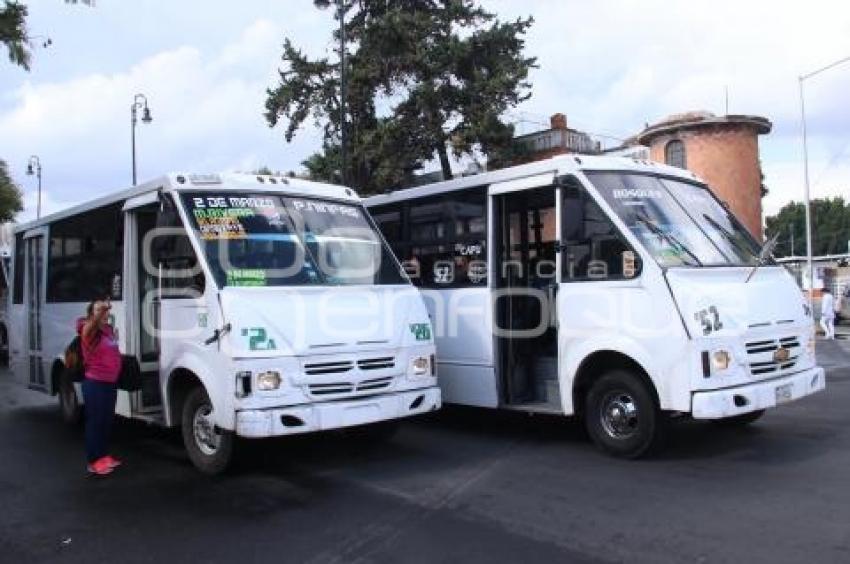 TRANSPORTE PÚBLICO . VÍAS ALTERNAS