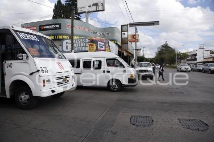 TRANSPORTE PÚBLICO . VÍAS ALTERNAS