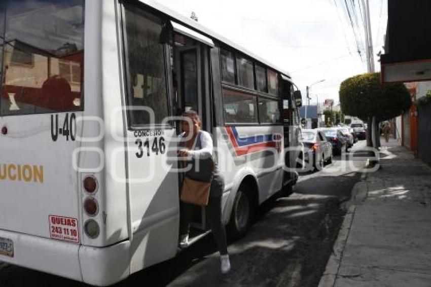 TRANSPORTE PÚBLICO . VÍAS ALTERNAS