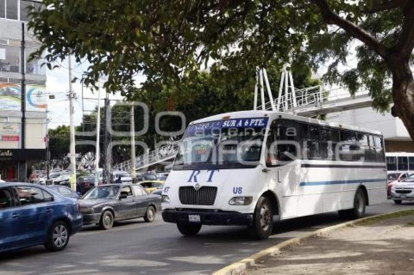 TRANSPORTE PÚBLICO . VÍAS ALTERNAS