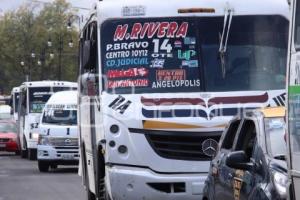 TRANSPORTE PÚBLICO . VÍAS ALTERNAS