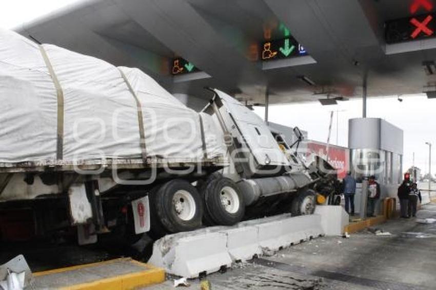 ACCIDENTE . AUTOPISTA