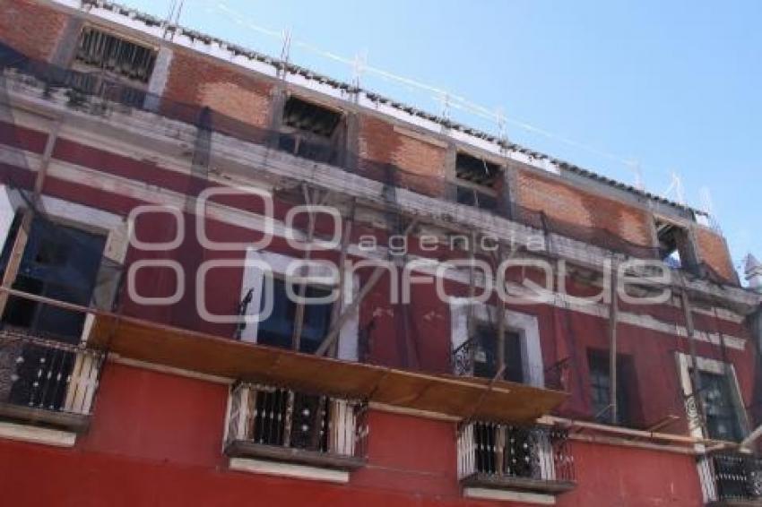 CASONA. ALTURA NO PERMITIDA