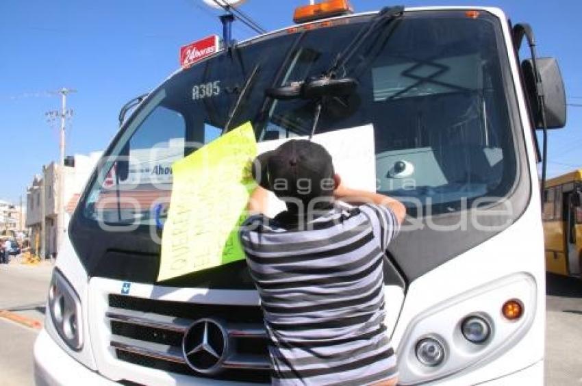 MANIFESTACIÓN . LÍNEA 3 . METROBÚS