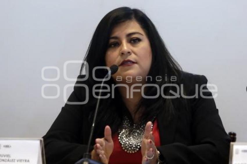 CONGRESO . CRISTINA TELLO