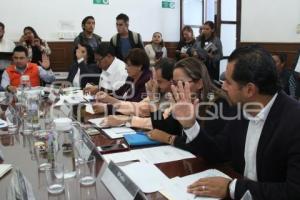 REGIDORES . REUNIÓN DE COMISIONES UNIDAS