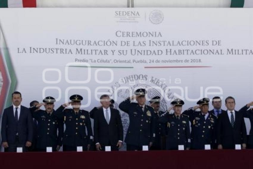 INAUGURACIÓN INDUSTRIA MILITAR