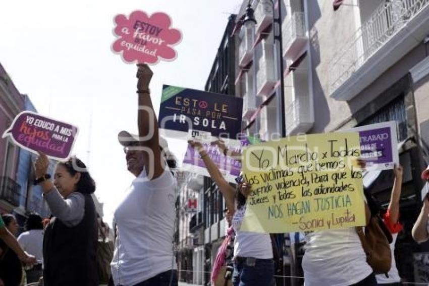 MARCHA CONTRA VIOLENCIA DE GENERO