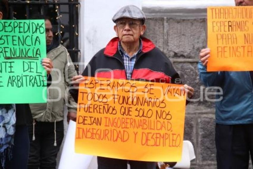 MANIFESTACIÓN . CONGRESO